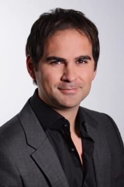 R.J. Williams headshot