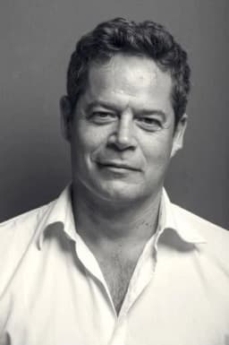 Jorge Sanz headshot