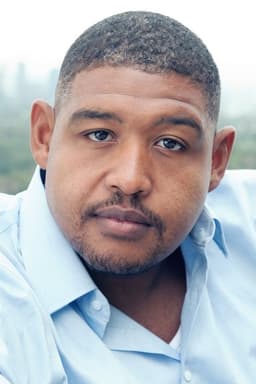 Omar Benson Miller headshot
