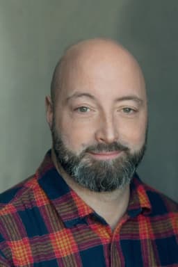 Ben Mars headshot