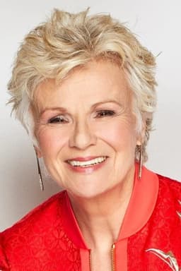 Julie Walters headshot