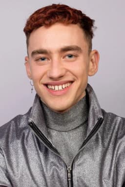 Olly Alexander headshot