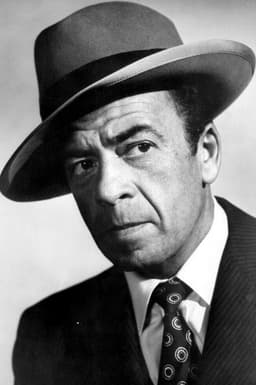 Lewis Charles headshot
