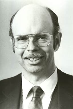 Graham Jarvis headshot