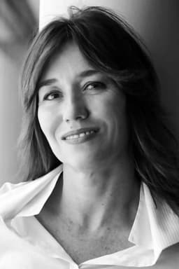 Lola Dueñas headshot