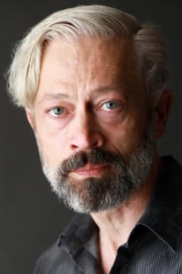 Jack Erdie headshot