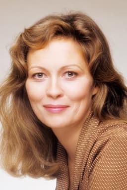 Faye Dunaway headshot
