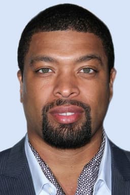 DeRay Davis headshot