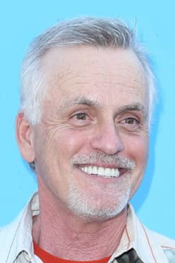 Rob Paulsen headshot