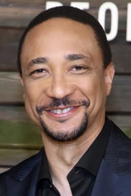 Damon Gupton headshot