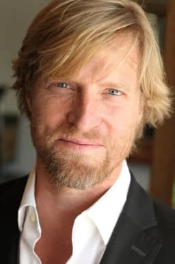 Jeffrey Doornbos headshot