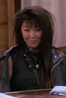 Jill Terashita headshot
