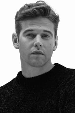 Zach Roerig headshot