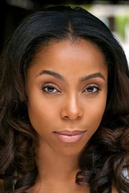 Brittany Perry-Russell headshot