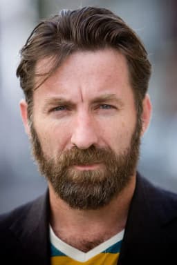 Antonio de la Torre headshot