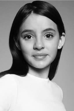 Alondra Valenzuela headshot