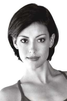 Jocelyn Seagrave headshot