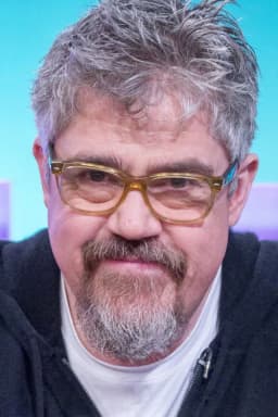 Phill Jupitus headshot