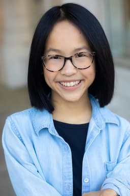Madelyn Kratzer headshot