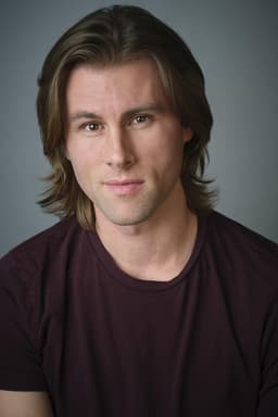 Landon Henneman headshot