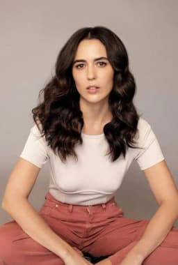 Pilar Santacruz headshot