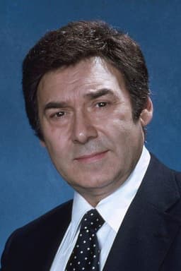 Joseph Mascolo headshot