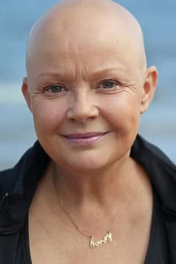 Gail Porter headshot