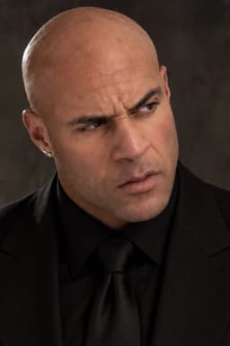 Brice Akuesson headshot