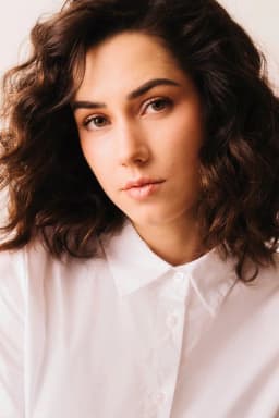 Ximena Romo headshot