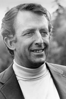Fritz Weaver headshot