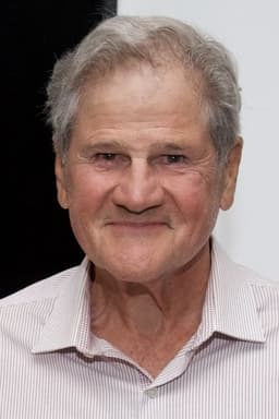 Stephen Mendillo headshot