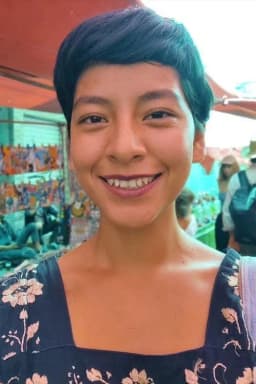 Paloma Alvamar headshot