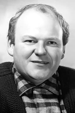 Roy Kinnear headshot