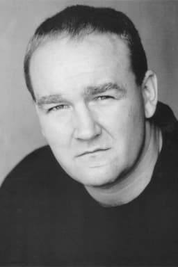 Mike Butters headshot
