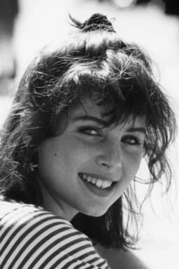 Sadie Frost headshot