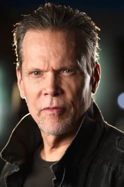 Stephen Quadros headshot