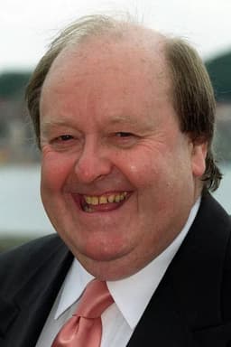 Tony Peers headshot