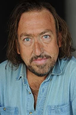 Mark Acheson headshot