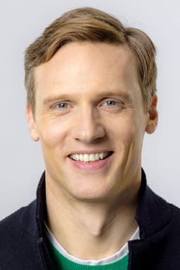 Teddy Sears headshot