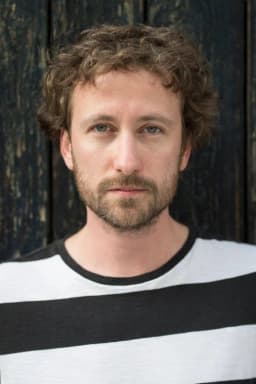 Viktor Dénes headshot