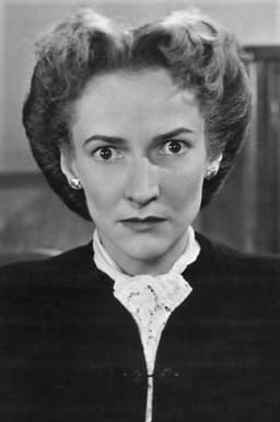 Lillian Bronson headshot