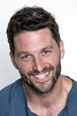 Brett Tutor headshot