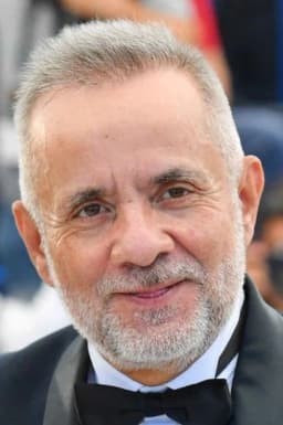 Álvaro Guerrero headshot