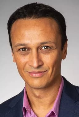 Chris Bisson headshot