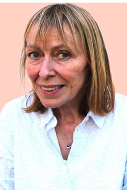 Tilly Vosburgh headshot
