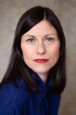 Helena Miquel headshot