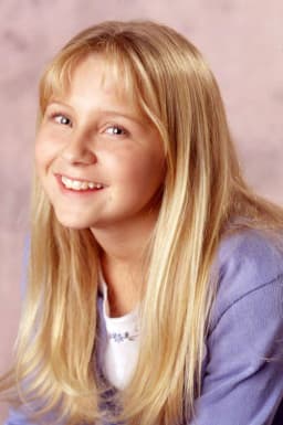 Lindsay Ridgeway headshot