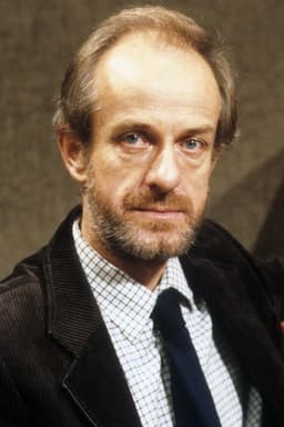Julian Curry headshot