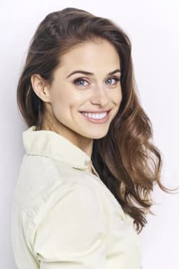 Kelsey Reinhardt headshot