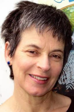 Jacki Kerin headshot